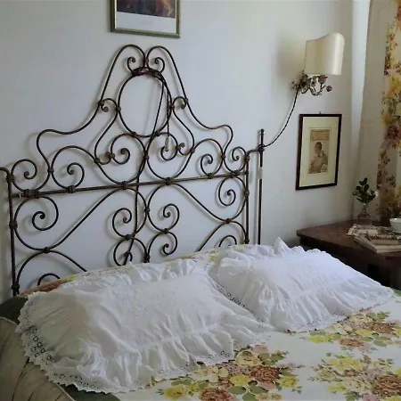 La Sirena Villa *